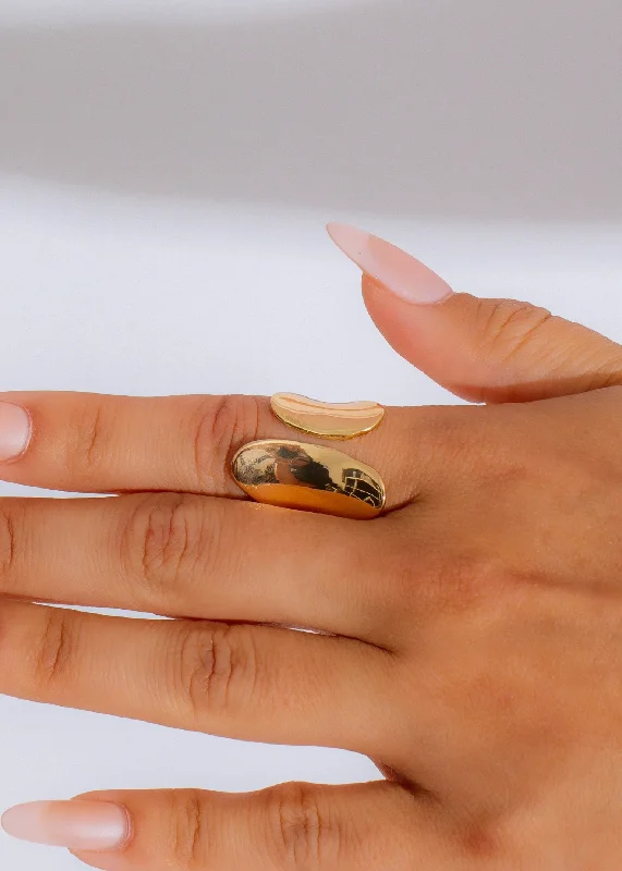 Waveform Band Ring Gold