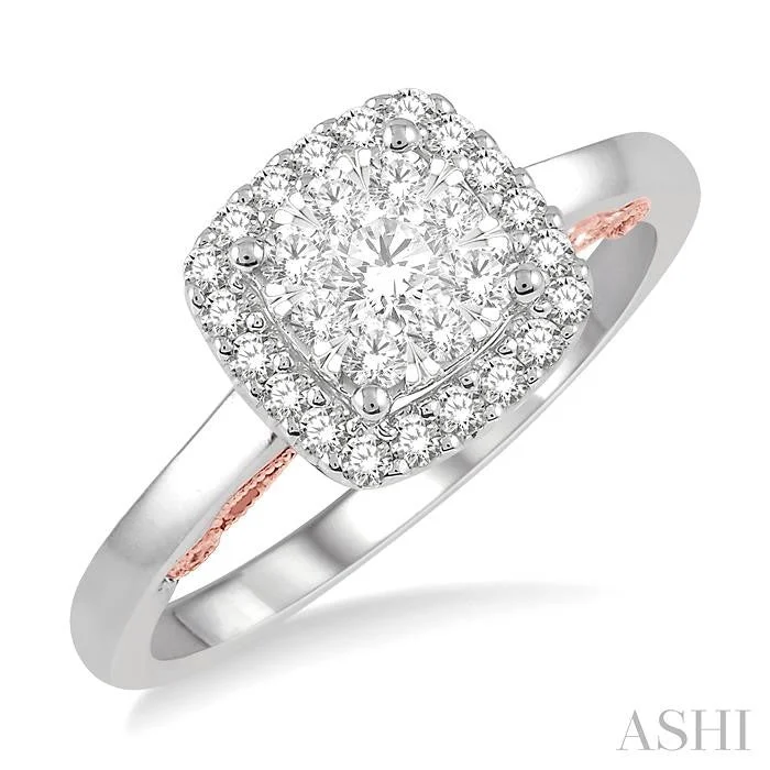 CUSHION SHAPE HALO LOVEBRIGHT ESSENTIAL DIAMOND RING