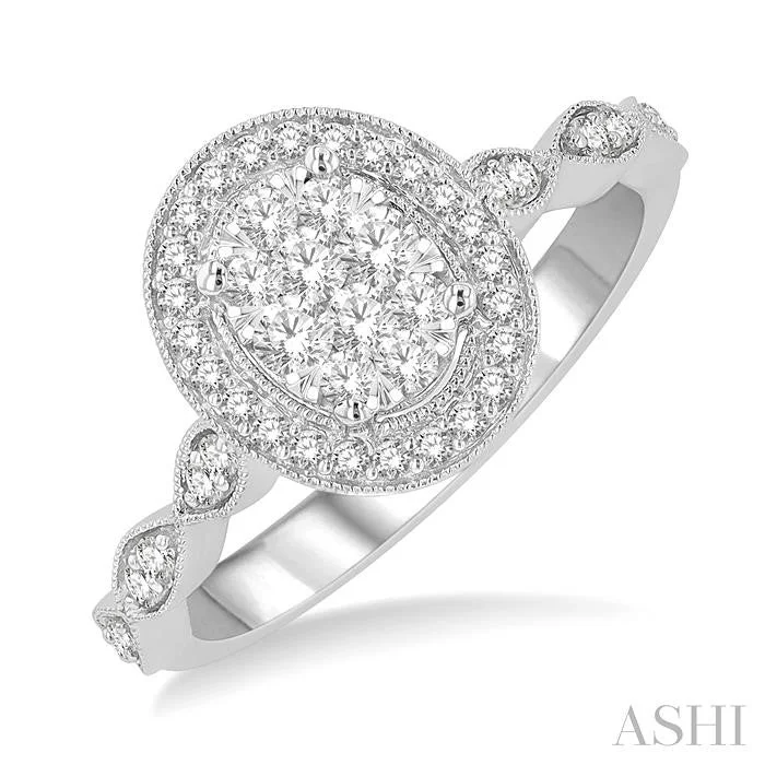 OVAL SHAPE HALO LOVEBRIGHT DIAMOND ENGAGEMENT RING