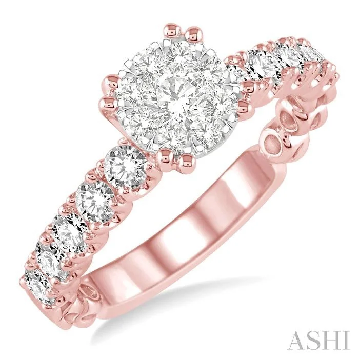 ROUND SHAPE LOVEBRIGHT DIAMOND ENGAGEMENT RING